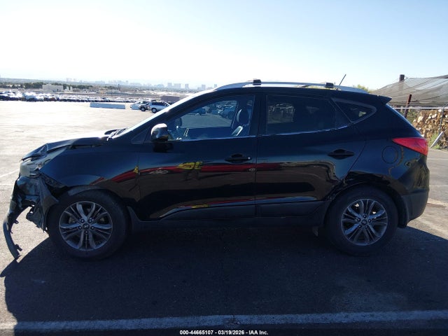 KM8JU3AG5EU897558 Hyundai TUCSON SE