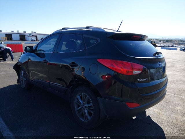 KM8JU3AG5EU897558 Hyundai TUCSON SE