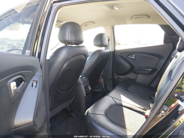 KM8JU3AG5EU897558 Hyundai TUCSON SE