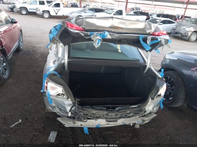 1G1105S38HU194220 Chevrolet IMPALA 1LT