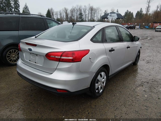 2018 FORD FOCUS 1FADP3E22JL205852 Photo 3