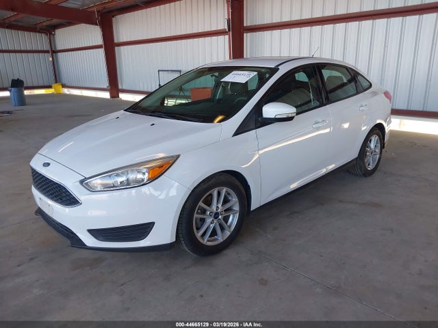 1FADP3F21HL300119 Ford FOCUS SE