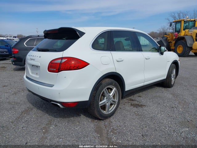 2014 PORSCHE CAYENNE HYBRID WP1AE2A2XELA51060 Photo 3