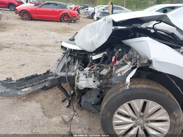 2019 Volkswagen Jetta 1.4t R-line/1.4t S/1.4t Se მანქანა იყიდება აუქციონზე, vin: 3VWC57BU9KM122201, აუქციონის ნომერი: 44665155