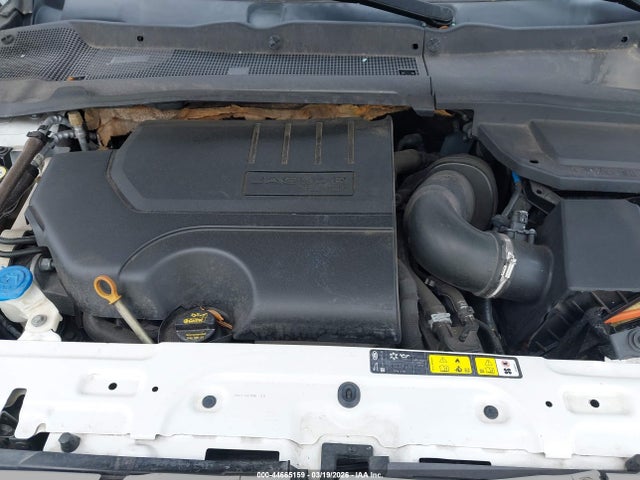 2018 JAGUAR E-PACE SADFP2FX9J1Z24815 Photo 9