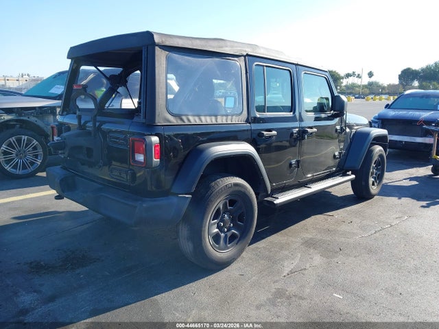 44665170 :رقم المزاد ، 1C4HJXDG4NW180166 vin ، 2022 Jeep Wrangler Unlimited Sport 4x4 مزاد بيع