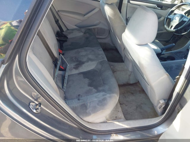 Продажа на аукционе авто 2013 Volkswagen Passat S, vin: 1VWAP7A39DC033775, номер лота: 44665191