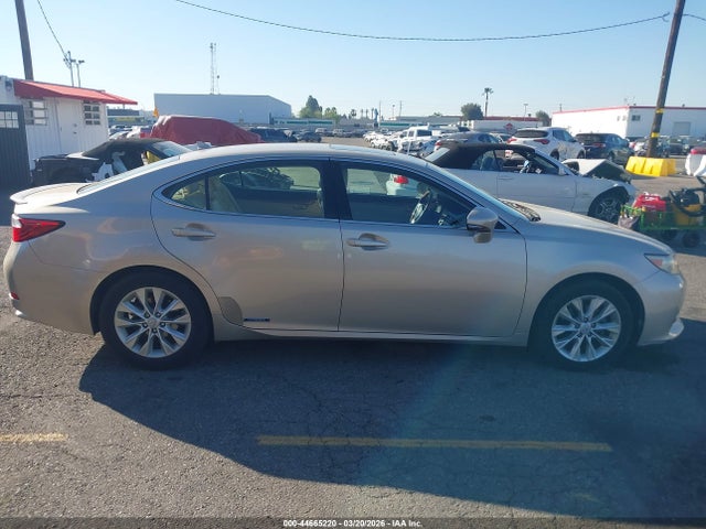 Aukcja sprzedaży 2013 Lexus Es 300h, vin: JTHBW1GG6D2015160, numer aukcji: 44665220
