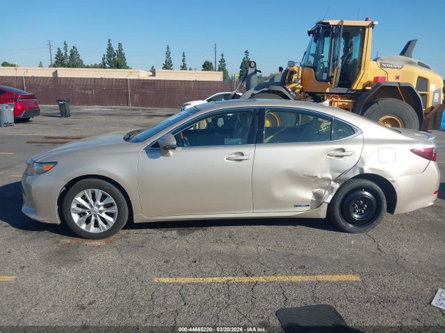 Aukcja sprzedaży 2013 Lexus Es 300h, vin: JTHBW1GG6D2015160, numer aukcji: 44665220