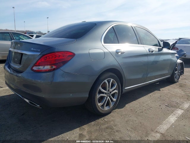 Продаж на аукціоні авто 2018 Mercedes-benz C 300 4matic, vin: 55SWF4KB6JU249886, номер лоту: 44665242