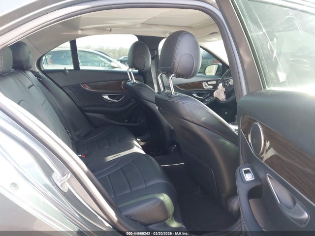 Продаж на аукціоні авто 2018 Mercedes-benz C 300 4matic, vin: 55SWF4KB6JU249886, номер лоту: 44665242
