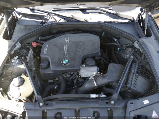 44665252 :رقم المزاد ، WBA5A5C54GD528101 vin ، 2016 Bmw 528i مزاد بيع