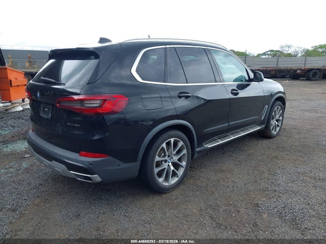 5UXCR6C58KLL23659 BMW X5 Xdrive40i