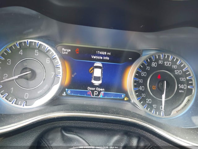 2015 CHRYSLER 200 1C3CCCCG0FN514347 Photo 6