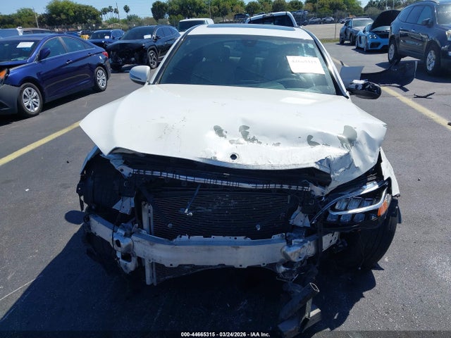 44665315 :رقم المزاد ، 55SWF8DB6KU294784 vin ، 2019 Mercedes-benz C 300 مزاد بيع