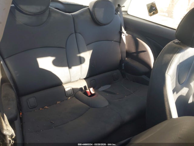 2010 MINI COOPER WMWMF3C59ATZ23700 Photo 7