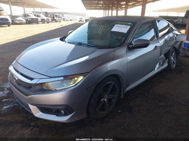 Honda Civic Touring 2016 19XFC1F92GE030292 Image 2