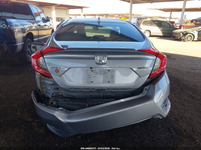 Honda Civic Touring 2016 19XFC1F92GE030292 Image 6