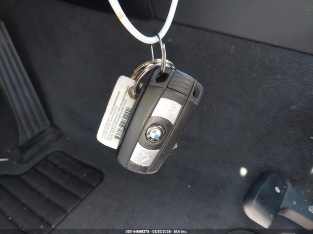 44665375 :رقم المزاد ، WBAPH57579NM33964 vin ، 2009 Bmw 328i مزاد بيع