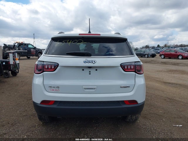 44665402 :رقم المزاد ، 3C4NJDBN7RT137813 vin ، 2024 Jeep Compass Latitude 4x4 مزاد بيع