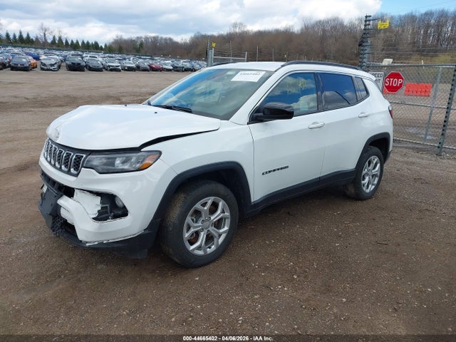 44665402 :رقم المزاد ، 3C4NJDBN7RT137813 vin ، 2024 Jeep Compass Latitude 4x4 مزاد بيع