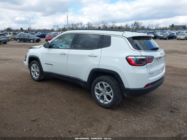44665402 :رقم المزاد ، 3C4NJDBN7RT137813 vin ، 2024 Jeep Compass Latitude 4x4 مزاد بيع