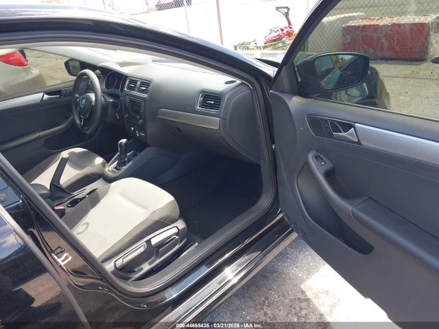 Aukcja sprzedaży 2017 Volkswagen Jetta 1.4t S, vin: 3VW2B7AJ2HM394125, numer aukcji: 44665435