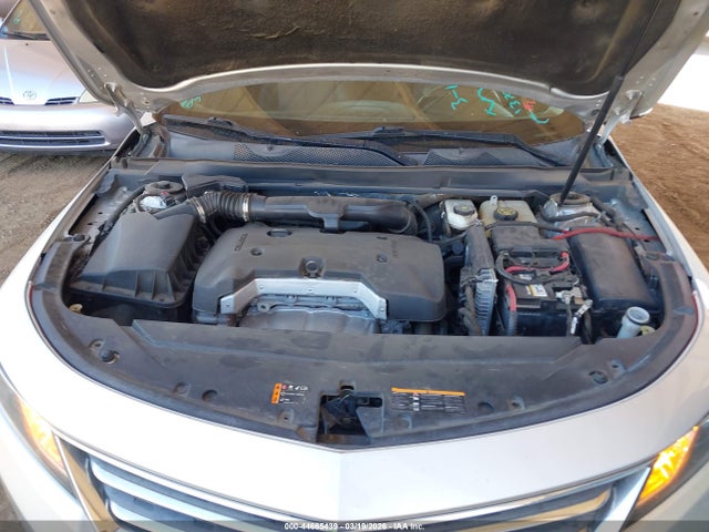 1G11Z5SA0KU137439 Chevrolet IMPALA LT