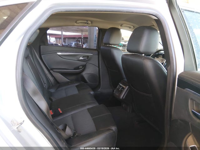 1G11Z5SA0KU137439 Chevrolet IMPALA LT