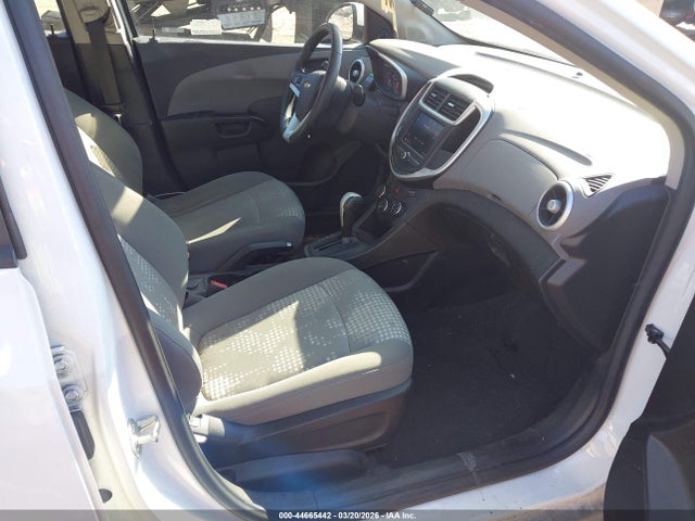 1G1JG6SB0L4126530 Chevrolet Sonic Fwd 1fl 5-door