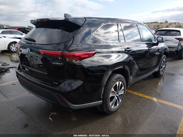 5TDGARAH4NS516581 Toyota Highlander Hybrid Xle