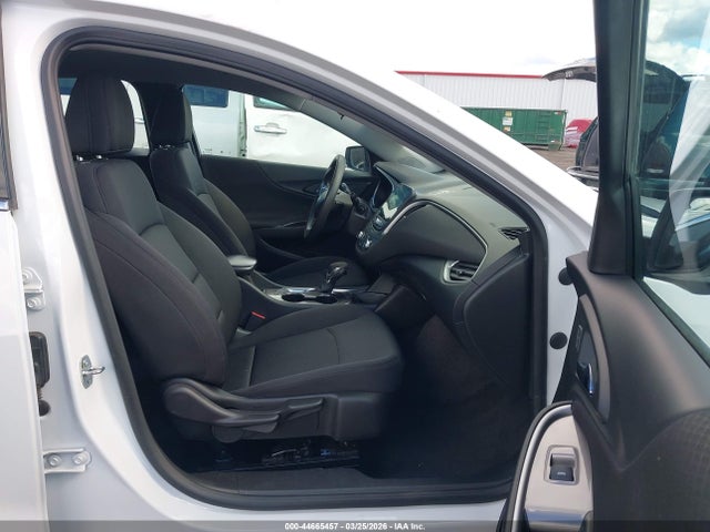 1G1ZB5ST6NF175565 Chevrolet Malibu Fwd Ls