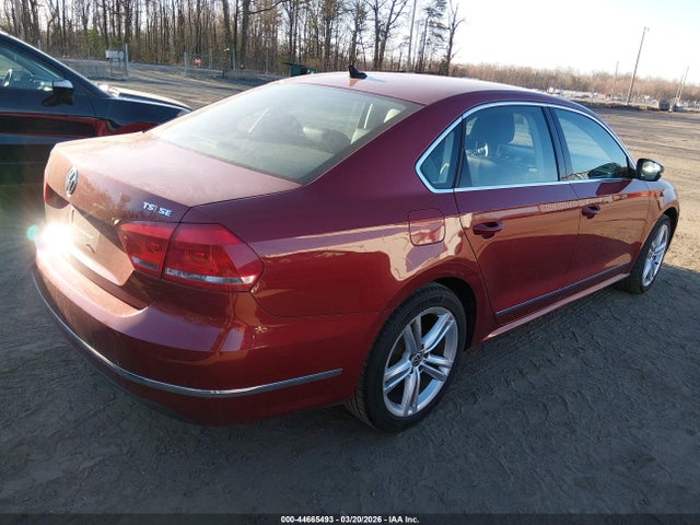 44665493 :رقم المزاد ، 1VWBT7A37FC011311 vin ، 2015 Volkswagen Passat 1.8t Se مزاد بيع