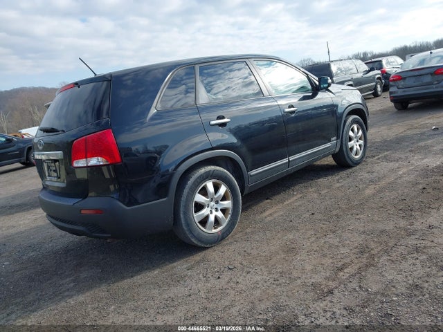 Продажа на аукционе авто 2013 Kia Sorento Lx, vin: 5XYKTDA62DG417999, номер лота: 44665521