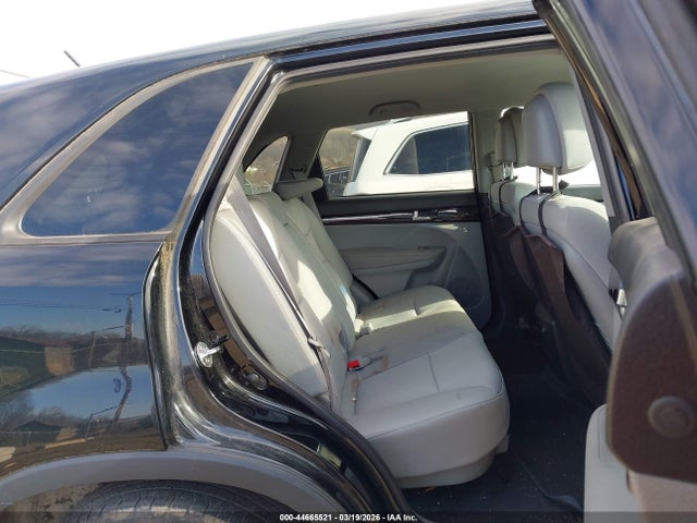 Продажа на аукционе авто 2013 Kia Sorento Lx, vin: 5XYKTDA62DG417999, номер лота: 44665521