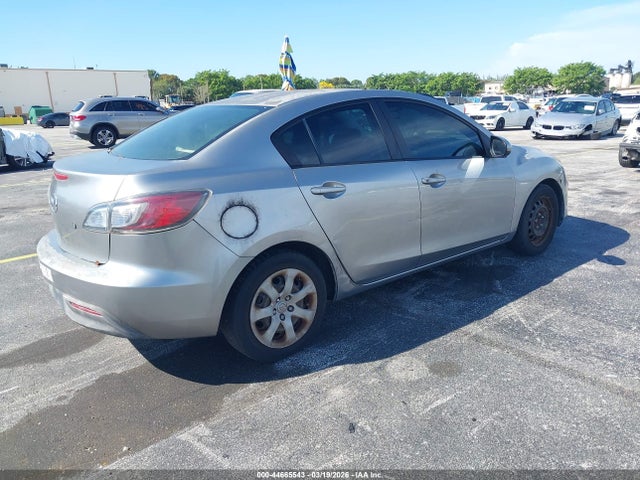 Aukcja sprzedaży 2011 Mazda Mazda3 I Sport, vin: JM1BL1UF8B1377418, numer aukcji: 44665543