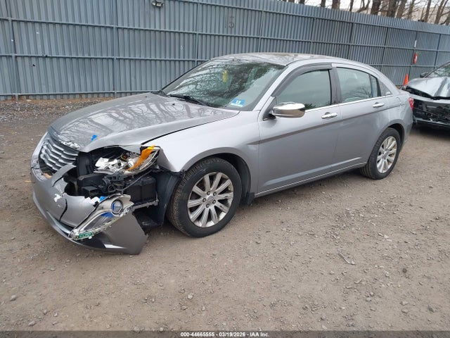 Продажа на аукционе авто 2014 Chrysler 200 Limited, vin: 1C3CCBCG6EN134597, номер лота: 44665555