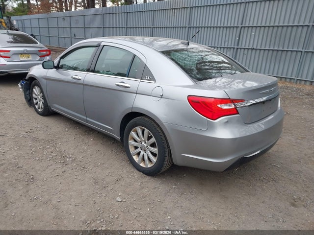 Продажа на аукционе авто 2014 Chrysler 200 Limited, vin: 1C3CCBCG6EN134597, номер лота: 44665555