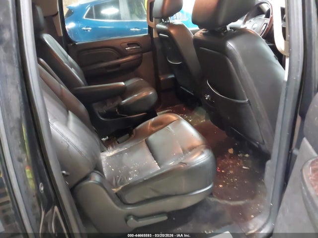 Продажа на аукционе авто 2013 Gmc Yukon Xl 1500 Denali, vin: 1GKS2MEFXDR252707, номер лота: 44665593