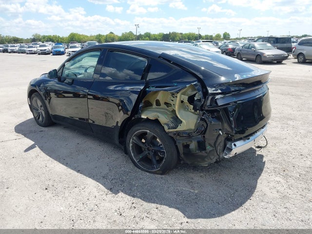 7SAYGDED9TA450916 Tesla Model Y Premium Rear-wheel Drive/standard Rear-wheel Drive