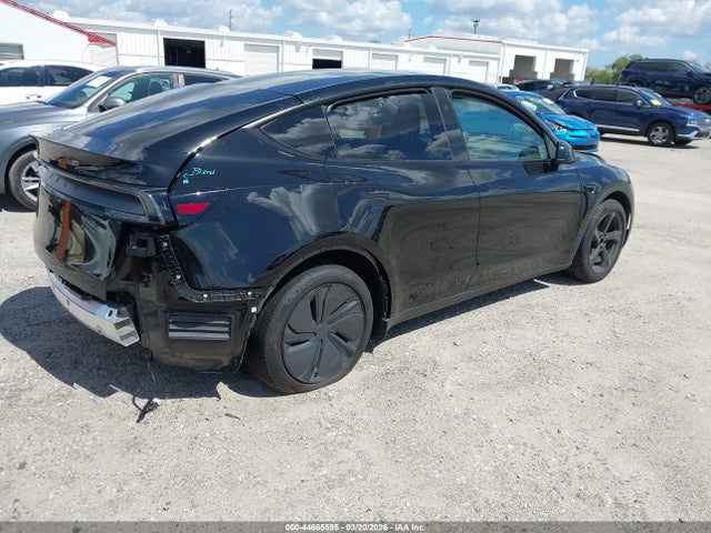 7SAYGDED9TA450916 Tesla Model Y Premium Rear-wheel Drive/standard Rear-wheel Drive