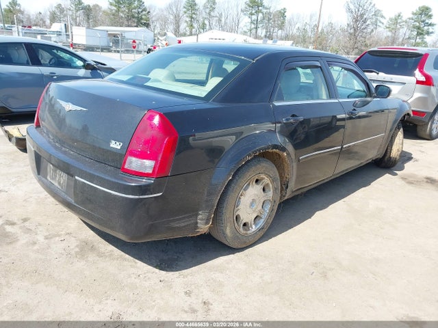 2006 Chrysler 300 Touring მანქანა იყიდება აუქციონზე, vin: 2C3KA53G56H108375, აუქციონის ნომერი: 44665639