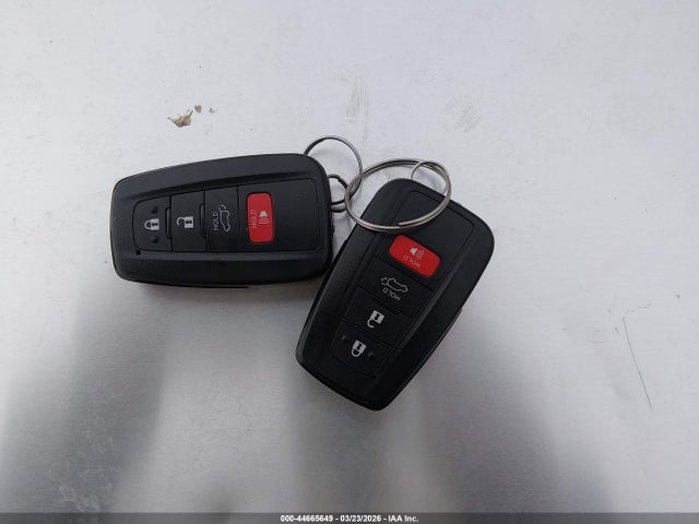 2T3A1RFV4SW539535 Toyota Rav4 Xle Premium
