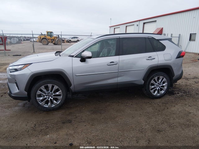 2T3A1RFV4SW539535 Toyota Rav4 Xle Premium