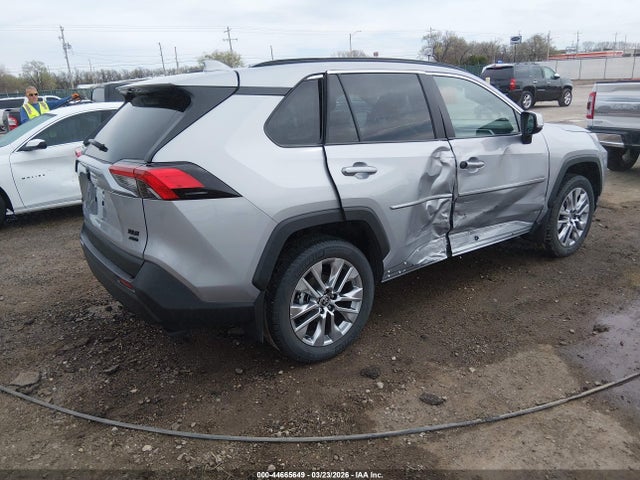 2T3A1RFV4SW539535 Toyota Rav4 Xle Premium
