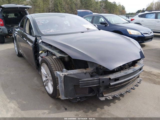 2013 TESLA MODEL S 5YJSA1CN1DFP14018 Photo 5