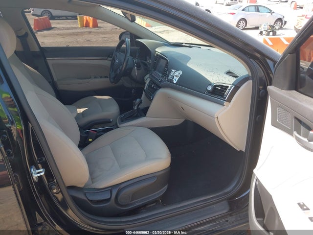 Aukcja sprzedaży 2017 Hyundai Elantra Value Edition, vin: KMHD84LF5HU246981, numer aukcji: 44665662