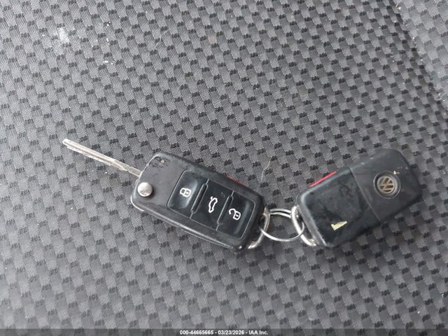 44665665 :رقم المزاد ، 3VW2K7AJ9BM073383 vin ، 2011 Volkswagen Jetta 2.0l S مزاد بيع