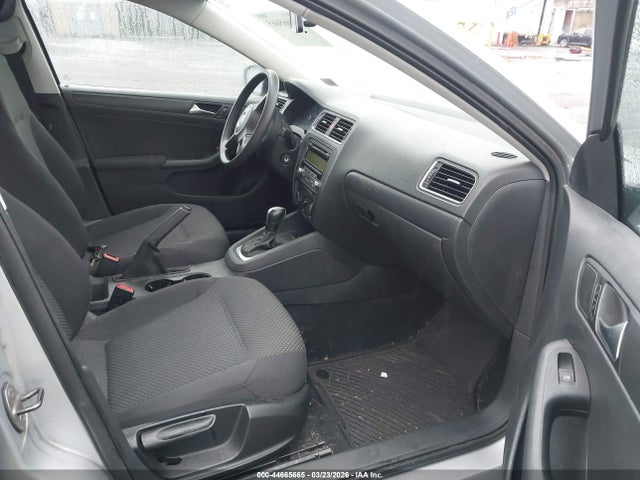 44665665 :رقم المزاد ، 3VW2K7AJ9BM073383 vin ، 2011 Volkswagen Jetta 2.0l S مزاد بيع