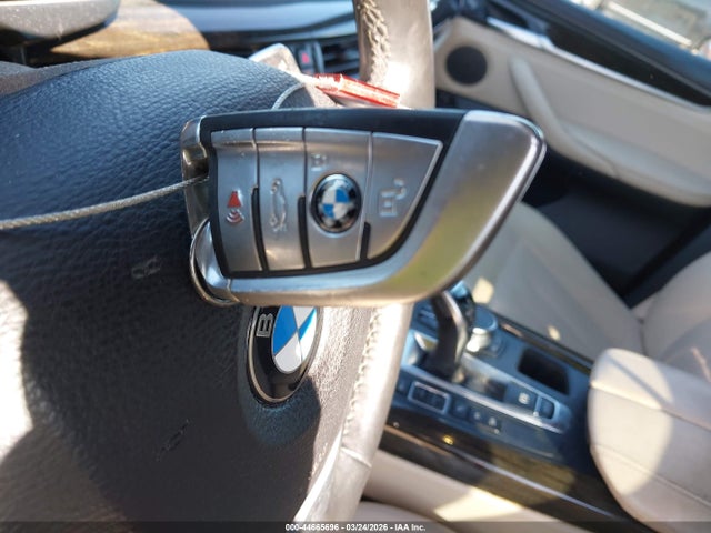 Продажа на аукционе авто 2018 Bmw X5 Xdrive35i, vin: 5UXKR0C56J0X86439, номер лота: 44665696